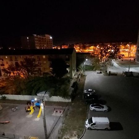 Скандинавская Лаконичность Kharkov Ngoại thất bức ảnh